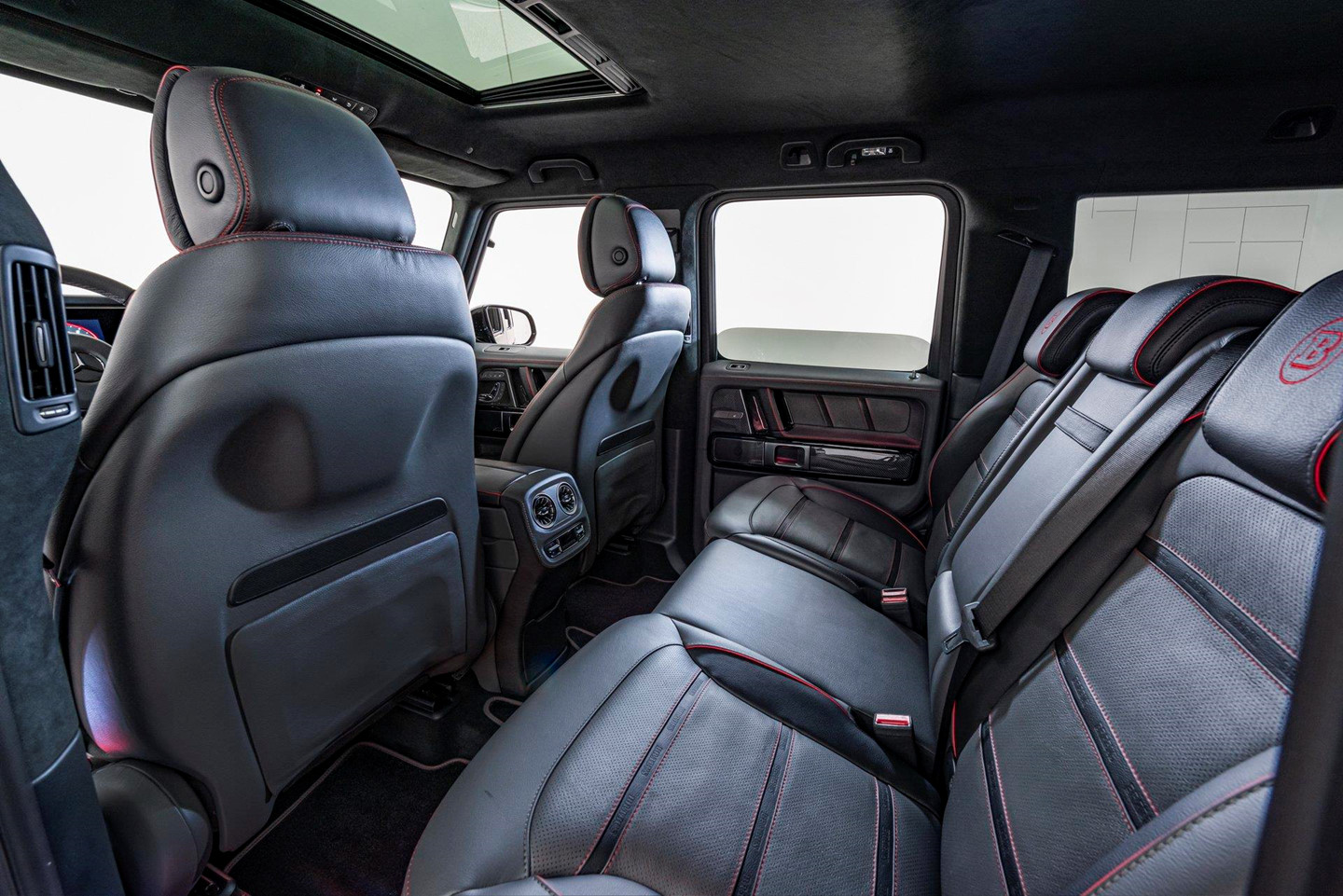 Bo doi Mercedes-AMG G63 cuc ngau cua Brabus, san xuat dung 20 chiec hinh anh 5